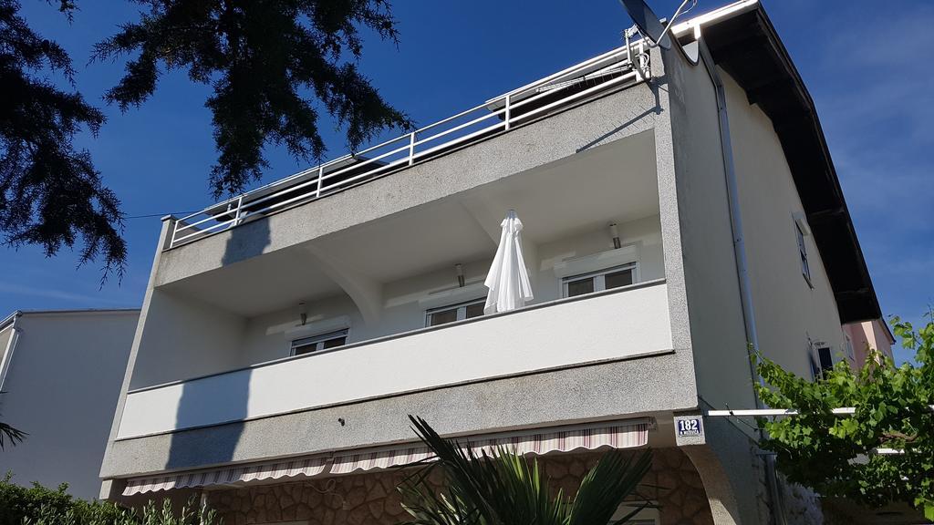 Ferienwohnung Mariva Dramalj Exterior foto